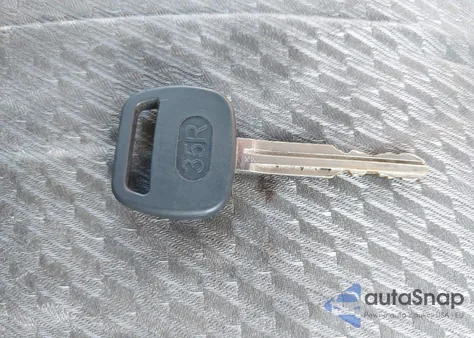 2004 Toyota Highlander z USA, uszkodzony, nr VIN JTEGD21A340081454